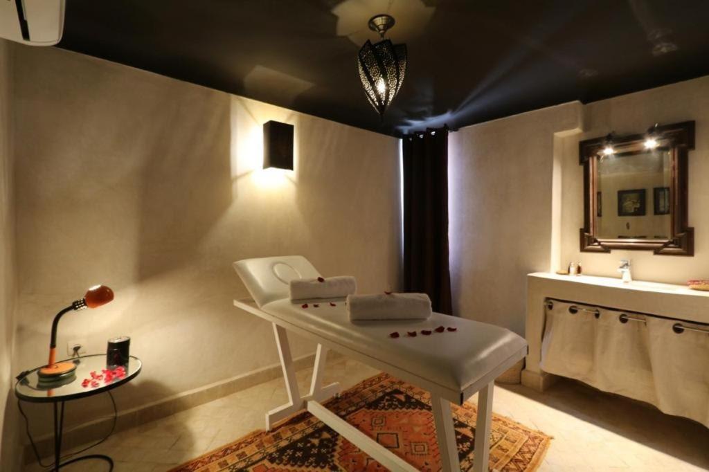 103Riad Pool Rooftop & Hammam Marrakesh Exterior photo